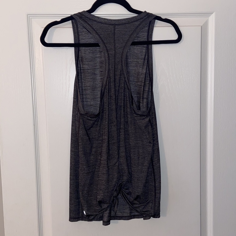Lululemon tank - Picture 2 of 3